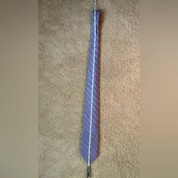 Jos. A. Bank Executive Collection Men's 100% Silk Tie - Purple Stripe - Picture 5 of 5